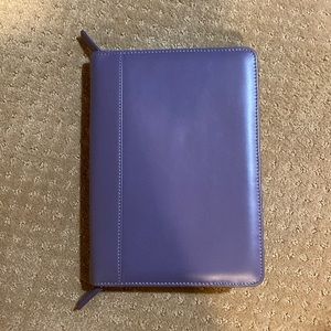 Pristine Levenger padfolio